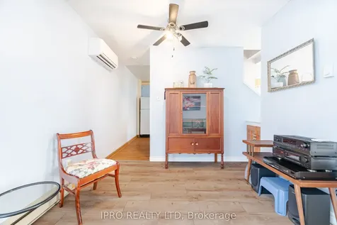 4 Hercules Court Brampton ON L6S 1X6