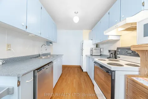 4 Hercules Court Brampton ON L6S 1X6