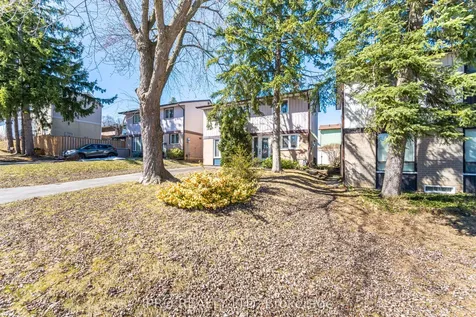 4 Hercules Court Brampton ON L6S 1X6