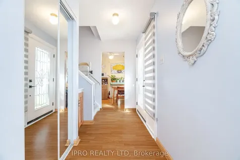 4 Hercules Court Brampton ON L6S 1X6