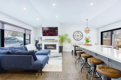 409 Erindale Drive Burlington ON L7L 4T3