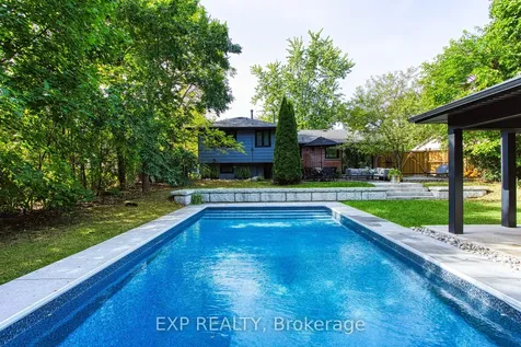 409 Erindale Drive Burlington ON L7L 4T3