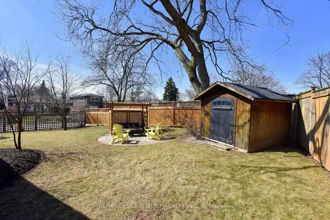 625 Ardleigh Crescent Burlington ON L7L 4K7