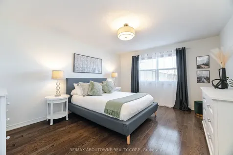 4168 Rawlins Common Burlington ON L7M 0B5