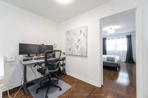 4168 Rawlins Common Burlington ON L7M 0B5