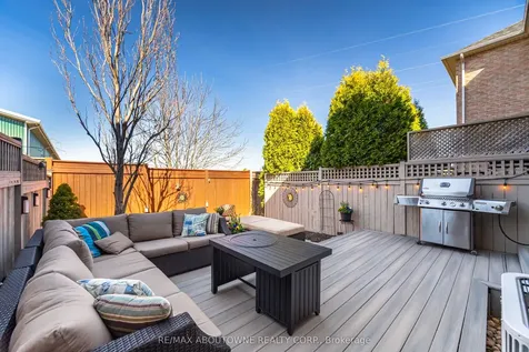 4168 Rawlins Common Burlington ON L7M 0B5