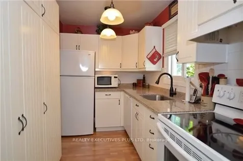 1 Homer Square Brampton ON L6S 1X9