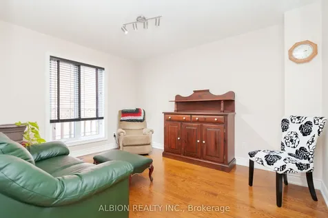 67 Taylorwood Avenue Caledon ON L7E 1J6