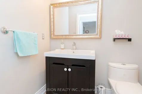 67 Taylorwood Avenue Caledon ON L7E 1J6