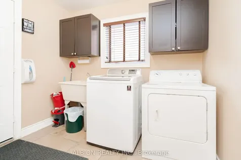 67 Taylorwood Avenue Caledon ON L7E 1J6