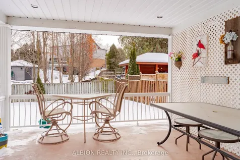 67 Taylorwood Avenue Caledon ON L7E 1J6