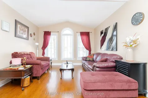 67 Taylorwood Avenue Caledon ON L7E 1J6