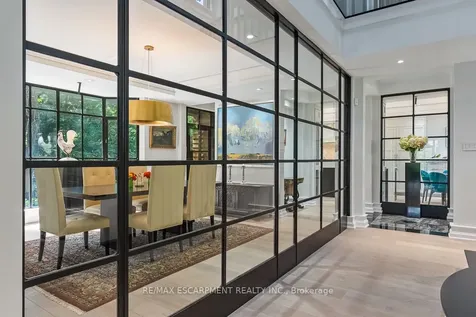 905 Sangster Avenue Mississauga ON L5H 2Y3