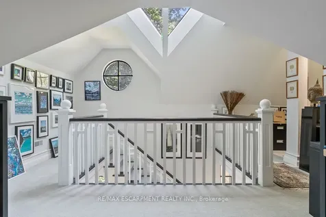 905 Sangster Avenue Mississauga ON L5H 2Y3