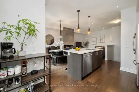 3076 Cascade Common Oakville ON L6H 0R7