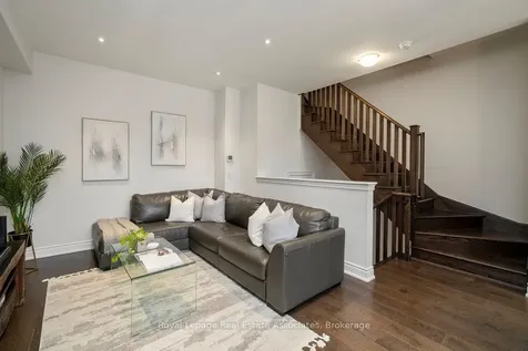 3076 Cascade Common Oakville ON L6H 0R7