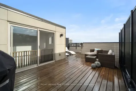 3076 Cascade Common Oakville ON L6H 0R7