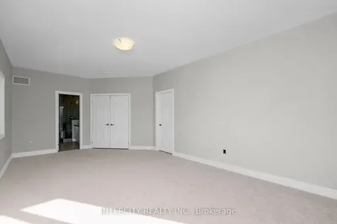 26 Kessler Drive Brampton ON L6R 4G2
