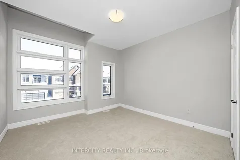 26 Kessler Drive Brampton ON L6R 4G2
