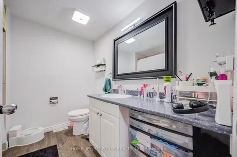 93 Hansen Road N Brampton ON L6V 3C8