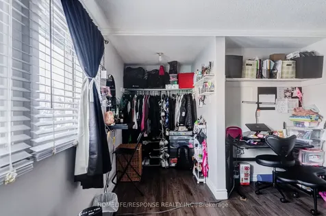 93 Hansen Road N Brampton ON L6V 3C8
