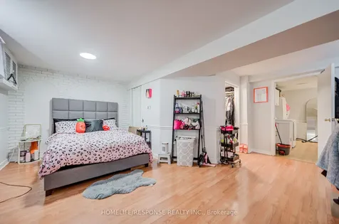 93 Hansen Road N Brampton ON L6V 3C8