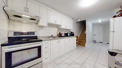 643 Sentinel Road Toronto ON M3J 0B4