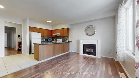 643 Sentinel Road Toronto ON M3J 0B4