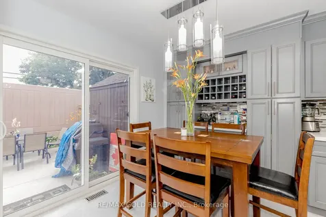 139 Chipmunk Crescent Brampton ON L6R 1B7