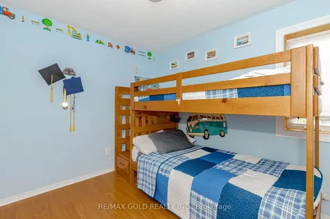 139 Chipmunk Crescent Brampton ON L6R 1B7