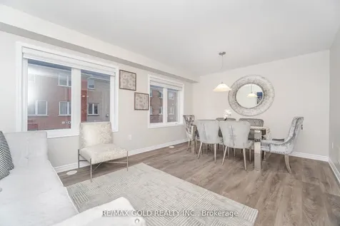 75 Baycliffe Crescent Brampton ON L7A 3Z1
