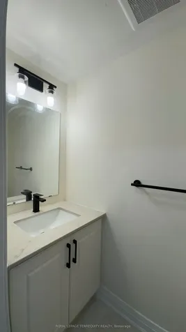 95 Tiller Trail Brampton ON L6X 4S7