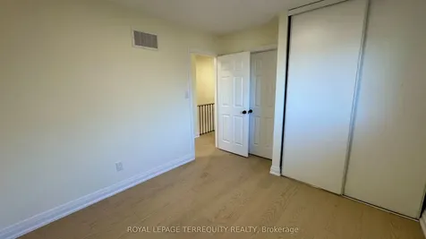 95 Tiller Trail Brampton ON L6X 4S7