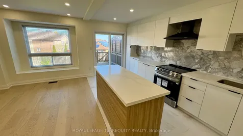 95 Tiller Trail Brampton ON L6X 4S7