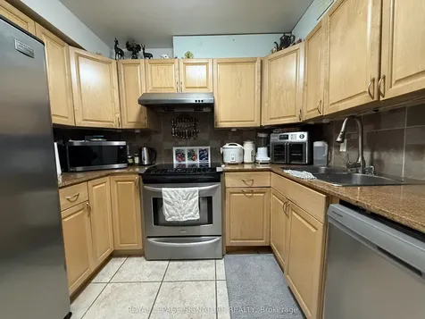 1195 Lakeshore Road E Mississauga ON L5E 1G1