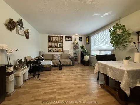 1195 Lakeshore Road E Mississauga ON L5E 1G1