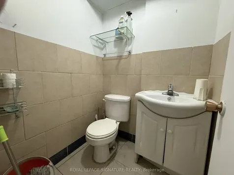 1195 Lakeshore Road E Mississauga ON L5E 1G1