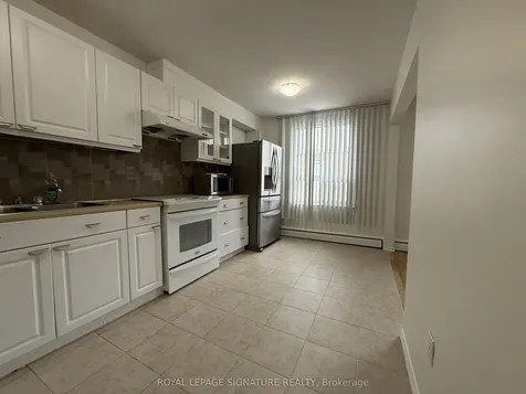 1195 Lakeshore Road E Mississauga ON L5E 1G1