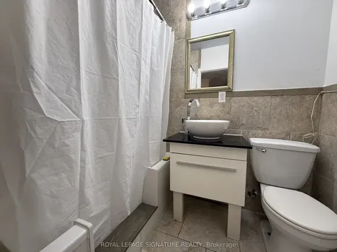1195 Lakeshore Road E Mississauga ON L5E 1G1