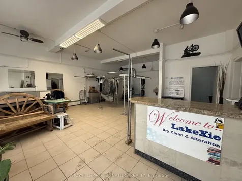 1195 Lakeshore Road E Mississauga ON L5E 1G1