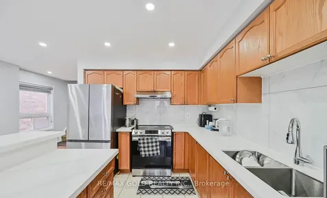 12 Rockrose Drive Brampton ON L6R 2Z6