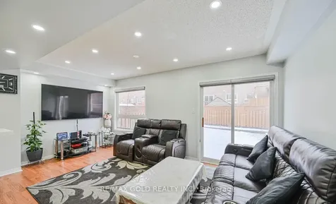 12 Rockrose Drive Brampton ON L6R 2Z6