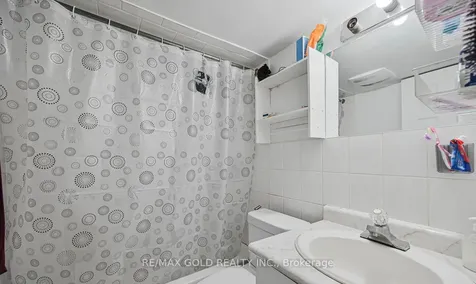 12 Rockrose Drive Brampton ON L6R 2Z6