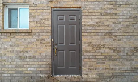 12 Rockrose Drive Brampton ON L6R 2Z6