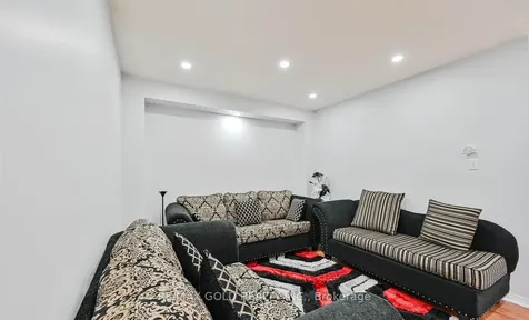 12 Rockrose Drive Brampton ON L6R 2Z6