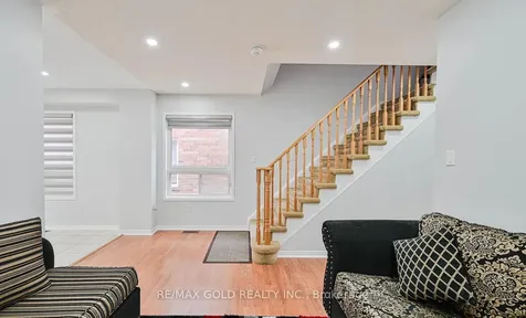 12 Rockrose Drive Brampton ON L6R 2Z6