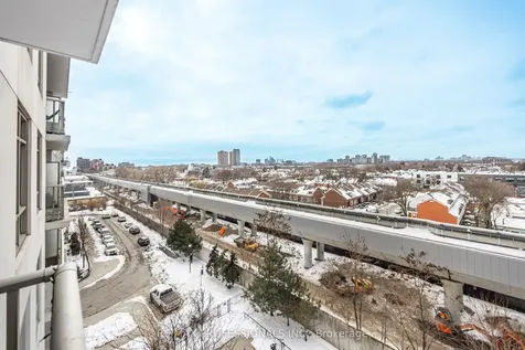816 Lansdowne Avenue Toronto ON M6H 4K6