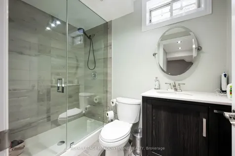 19 Grist Mill Drive Halton Hills ON L7G 6C2