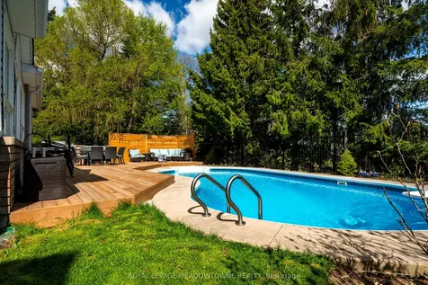 19 Grist Mill Drive Halton Hills ON L7G 6C2