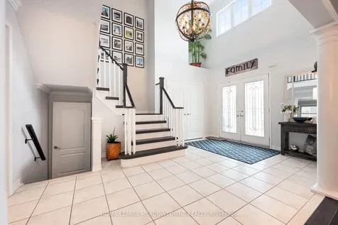 19 Grist Mill Drive Halton Hills ON L7G 6C2